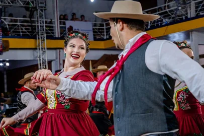Concurso de danças tradicionalistas acontece neste fim de semana em Passo Fundo<!-- NICAID(15782786) -->