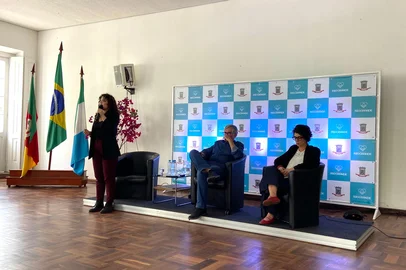 Secretario nacional da cultura em RG<!-- NICAID(16173387) -->