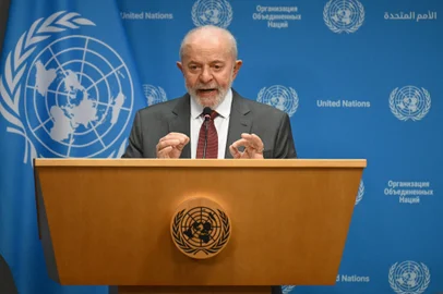 Brazilian President Luiz Inácio Lula da Silva speaks during a press conference on the sidelines of the 79th Session of the United Nations General Assembly at the United Nations headquarters in New York City on September 25, 2024. (Photo by ANGELA WEISS / AFP)<!-- NICAID(15876089) -->