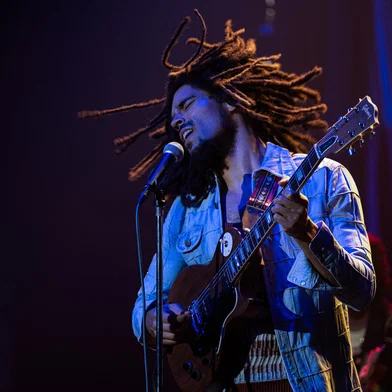 Kingsley Ben-Adir as âBob Marleyâ in Bob Marley: One Love from Paramount Pictures.<!-- NICAID(15674193) -->