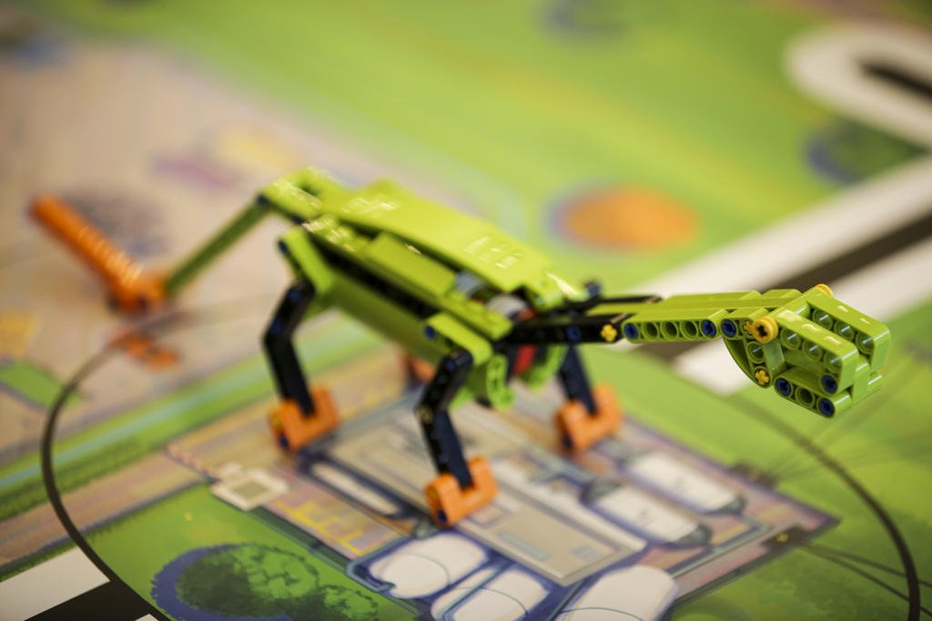 Kit de robótica 10x mais barato