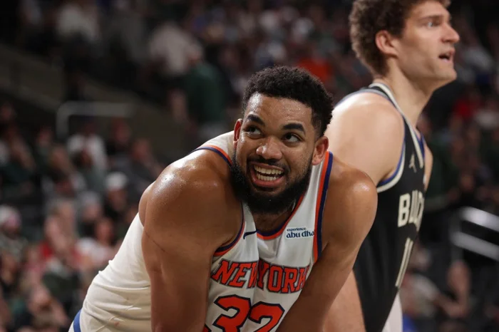 GARY DINEEN / NBAE / Getty Images