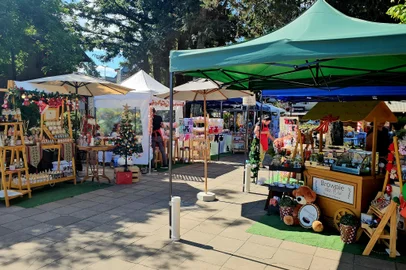 Vila de Natal abre espaço para artesãos em Canela<!-- NICAID(15916452) -->