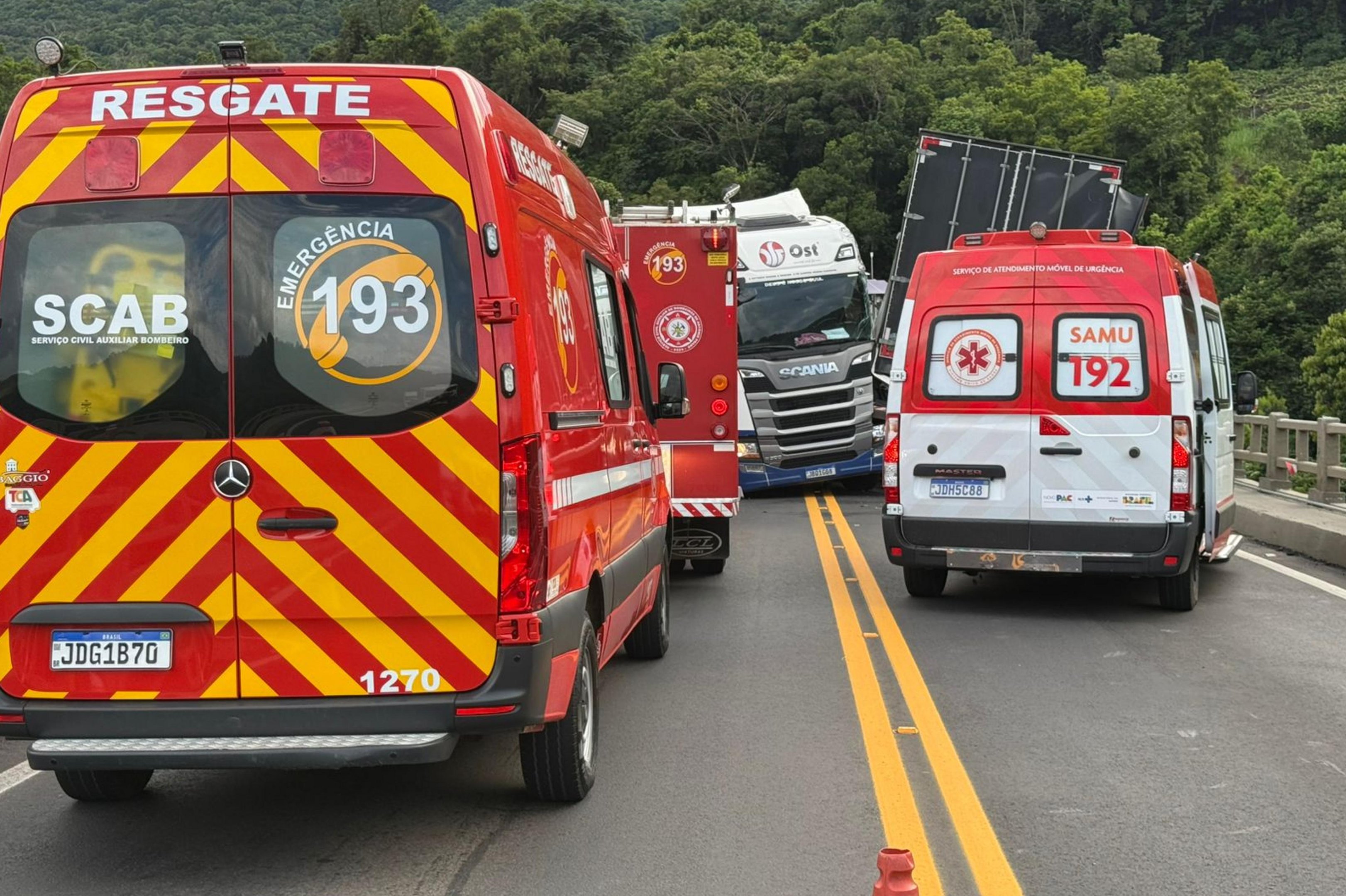 Caminhoneiro morto em acidente em Flores da Cunha &eacute; sepultado neste domingo