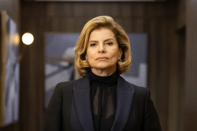 Odete (Debora Bloch), vale tudo<!-- NICAID(16147697) -->