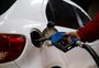 Ministério da Fazenda sinaliza volta dos impostos federais sobre a gasolina em março