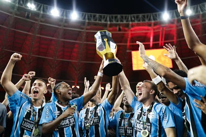 Renan Mattos / Agencia RBS PORTO ALEGRE, RS, BRASIL, 08/03/2026: Inter e Grêmio se enfrentam no Estádio Beira-Rio, no Gre-Nal de número 451, no jogo de volta da final do Campeonato Gaúcho de 2026, o Gauchão. Após o jogo de ida, na Arena, terminar em 3 a 0 para o Grêmio, o Internacional recebe o adversário em casa com a missão de tentar reverter o placar e conquistar o bicampeonato estadual. Foto: Renan Mattos/Agência RBS<!-- NICAID(16240787) -->