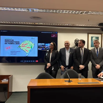 Unipampa leva demanda do hospital universitário à bancada gaúcha<!-- NICAID(16319315) -->