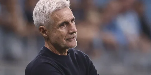 Permanência de Luís Castro no Grêmio depende dos Gre-Nais