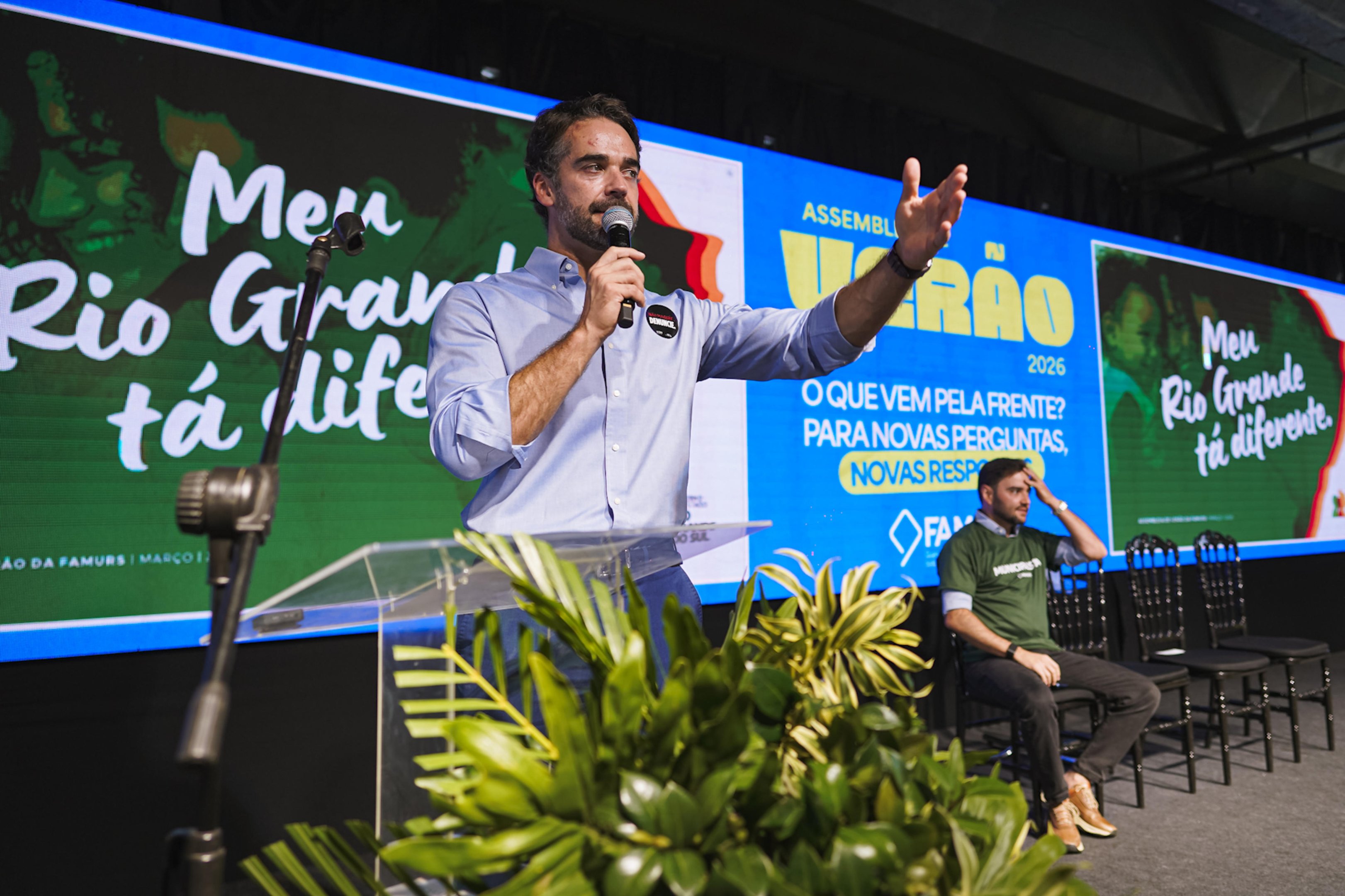 Leite critica debandada de aliados para oposi&ccedil;&atilde;o em ano eleitoral