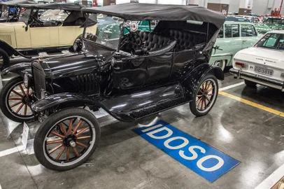 Ford T 1923, em exposição na mostra Memória Sobre Rodas, no Shopping Total.<!-- NICAID(15475315) -->