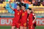 Spain's defender #04 Irene Paredes, Spain's midfielder #10 Jennifer Hermoso and Spain's defender #02 Ona Batlle celebrate their first goal during the Australia and New Zealand 2023 Women's World Cup quarter-final football match between Spain and the Netherlands at Wellington Stadium in Wellington on August 11, 2023. (Photo by Marty MELVILLE / AFP)Editoria: SPOLocal: WellingtonIndexador: MARTY MELVILLESecao: soccerFonte: AFPFotógrafo: STR<!-- NICAID(15507707) -->