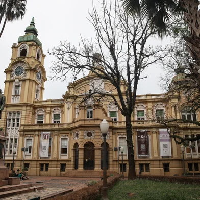 Porto Alegre, RS, Brasil, 27/11/2024 - Memorial do RS só deve reabrir no segundo semestre de 2026. Um dos principais museus do Estado e "gêmeo" do Margs, o Memorial do Rio Grande do Sul foi severamente atingido pela enchente. Agora, passará por reformas e deverá abrir completamente somente em 2026. Fotos: Duda Fortes/Agência RBS<!-- NICAID(15923327) -->