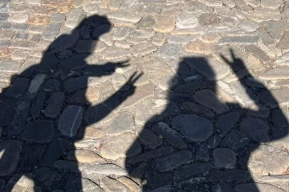 Imagem da Ju Bublitz para um texto sobre amizade. Na foto, com a melhor amiga, Paty Tessmann.<!-- NICAID(16305113) -->