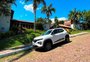 Kwid elétrico: típico carro urbano é ágil, versátil e divertido nas ruas