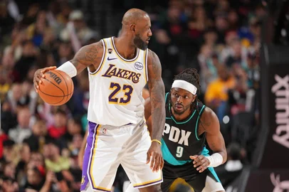 LeBron James, basquete, NBA