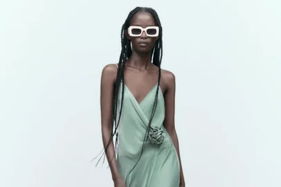 Coluna Roberta Weber sobre Flores na moda 9<!-- NICAID(15247642) -->