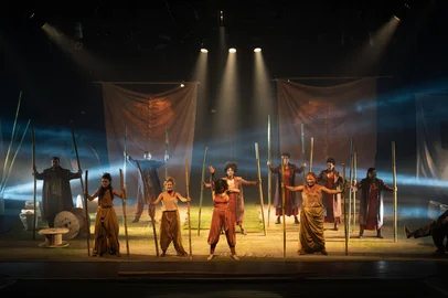 Vitória Proença / Sesc / Divulgação Ópera “Em busca das Paisagens Perdidas” - Crédito Vitoria Proença (4)<!-- NICAID(16203132) -->