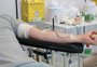 Menos sensibilização, retomada de cirurgias e risco de leptospirose: por que caíram os estoques de sangue no RS