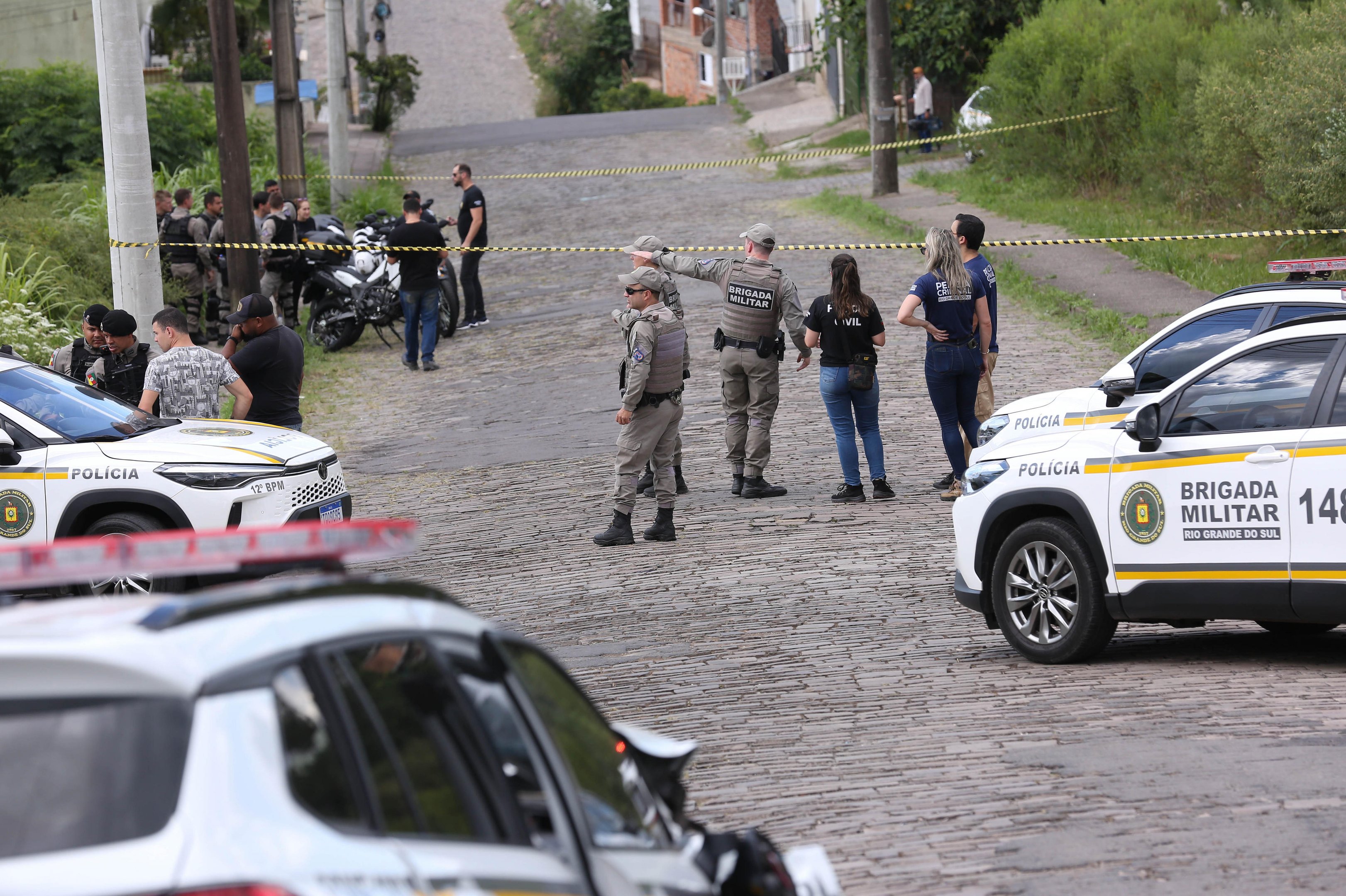 Identificado homem que morreu ap&oacute;s persegui&ccedil;&atilde;o com policias em Caxias do Sul