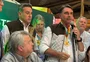 "Base forte no Senado me ajudará a colocar quatro ministros no STF": confira bastidores do almoço de Flávio Bolsonaro na Expointer