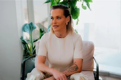 Co-fundadora da Warren admite que desde jovem ansiava em ocupar um espaço no mercado financeiro com transparência e ética.