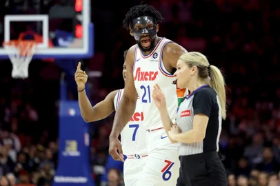 Joel Embiid, Jenna Schroeder, basquete, NBA
