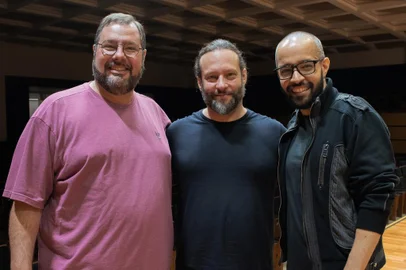 Giovanni Marquezeli, Lazlo Bonilla e Alexandre Vaz, cantores líricos na final do 1º Concurso de Canto Decápolis de Andrade, da Ospa.<!-- NICAID(15605797) -->