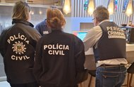 Médico é preso em Porto Alegre por armazenar pedofilia<!-- NICAID(16074789) -->