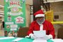 Papai Noel dos Correios tem 400 cartinhas disponíveis para adoção; saiba como presentear<!-- NICAID(15599477) -->
