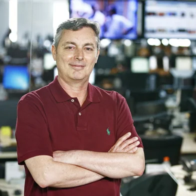 PORTO ALEGRE, RS, BRASIL, 18-02-2020: O jornalista e colunista David Coimbra, retorna ao Brasil e à redação de GaúchaZH (FOTO FÉLIX ZUCCO/AGÊNCIA RBS, Editoria SuaVida).<!-- NICAID(14422860) -->