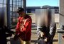 Vídeo mostra preso que sumiu de penitenciária em Charqueadas deixando local com alvará de soltura falsificado