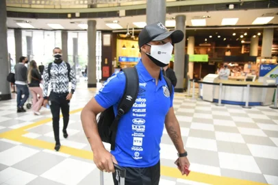 Carlos Sánchez, Santos