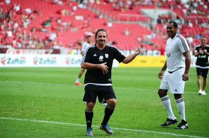 PORTO ALEGRE, RS, BRASIL 28/12/2015 - O jogador Sandro Sotilli comemora gol marcado na segunda edição do ¿Lance de Craque¿, evento beneficente idealizado por D'Alessandro. (Foto: Ricardo Duarte/Divulgação).