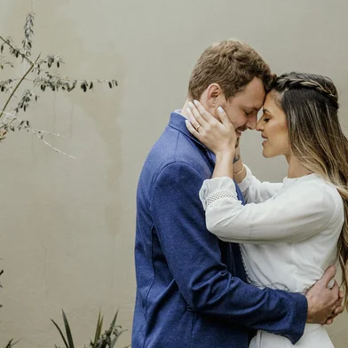 Governo pretende liberar pista de dança em eventos a partir de 1º de outubro. Na foto, o casal Rafaela da Silva, 31 anos, e Eduardo Rosati, 33.<!-- NICAID(14879331) -->