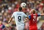 Inter bate Viktoria Plzen e se mantém na briga por vaga nas oitavas da Champions