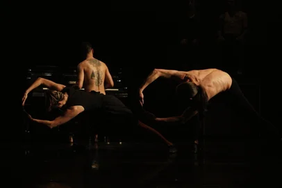 Foto da Cia Municipal de Dança de Caxias do Sul para ilustrar matéria sobre a retomada dos grupos artísticos da Secretaria Municipal de Cultura, anunciada para o dia 8 de setembro.<!-- NICAID(16355197) -->