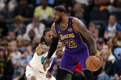 LeBron James, basquete, NBA, Los Angeles Lakers
