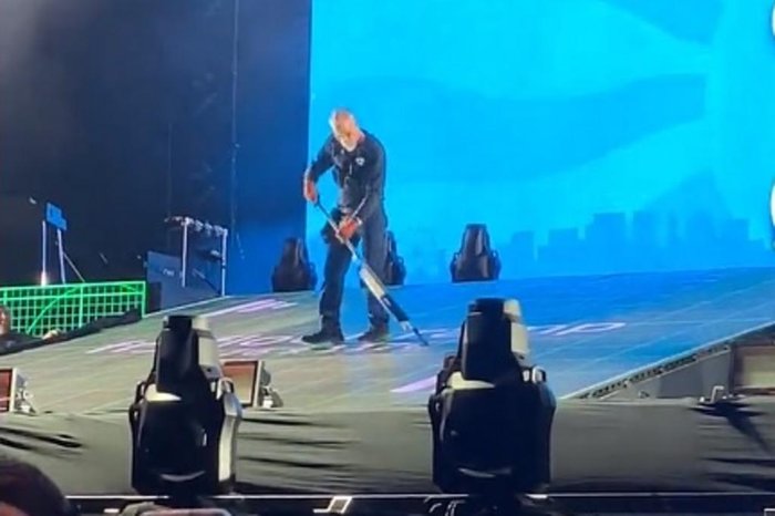 Twitter@InfoBillieBR / Reprodução