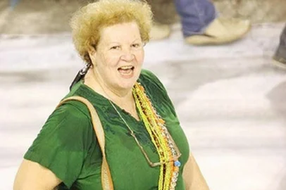 RIO DE JANEIRO, RJ, BRASIL, 24-02-2007: Carnavalesca Maria Augusta Rodrigues. Foto: Henrique Matos/CC BY-SA 4.0<!-- NICAID(16078850) -->