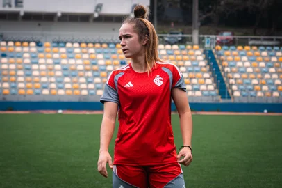 Lucas Costa / Inter/Divulgação Bianca Martins, zagueira do Inter<!-- NICAID(16349281) -->