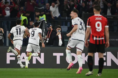 Gol do Bologna