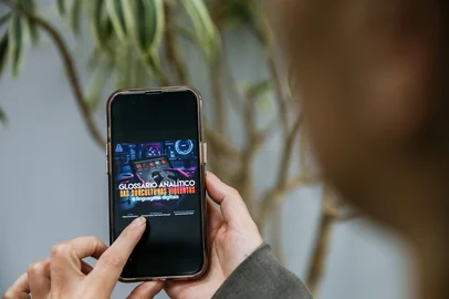 Neimar De Cesero / Agencia RBS CAXIAS DO SUL, RS, BRASIL, 10/12/2025. O Ministério Público do Rio Grande do Sul (MPRS), por meio do Núcleo de Prevenção à Violência Extrema (NUPVE), lançou o Glossário Analítico das Subculturas Violentas e Linguagens Digitais, uma ferramenta inédita que reúne expressões, códigos e símbolos utilizados em ambientes virtuais onde circulam discursos de ódio, radicalização e apologia à violência. São em torno de 350 verbetes. (Neimar De Cesero/Agência RBS)Indexador: Neimar De Cesero<!-- NICAID(16184135) -->