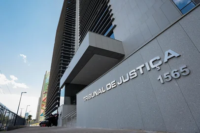 PORTO ALEGRE, RS, BRASIL, 02-12-2025: Fachada do Tribunal de Justiça do Rio Grande do Sul. Foto: Bruno Todeschini/Agência RBS.<!-- NICAID(16178691) -->