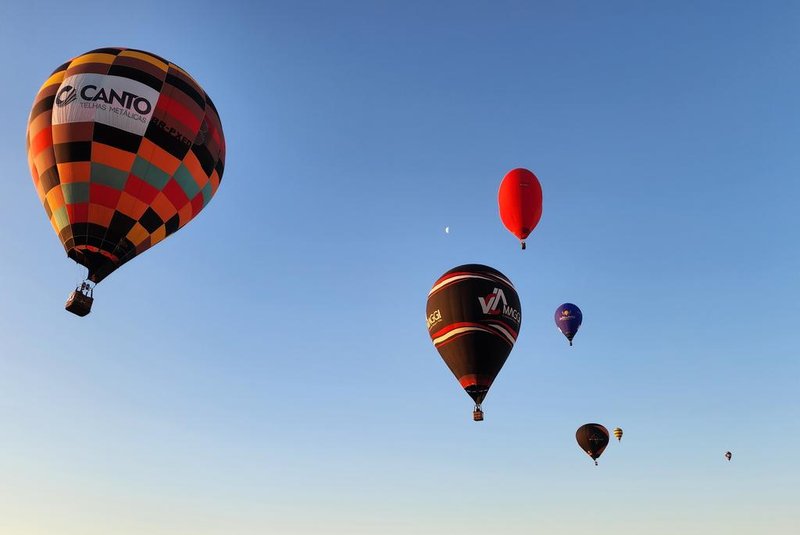Entre os dias 1° e 5 de maio, o céu de Torres, no Litoral Norte, ganhará com um espetáculo de cores. O 34º Festival Internacional de Balonismo já conta 80 balões confirmados, que participarão de voos festivos e provas. <!-- NICAID(15735258) -->