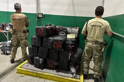 Polícia Federal apreende mais de uma tonelada de cocaína em Santa Catarina<!-- NICAID(15934310) -->