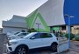 Carros para alugar ocupam metade do estacionamento do BIG Sertório, que segue à venda