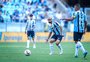 "Curinga" de Renato, Thaciano ganha força para receber sequência como lateral no Grêmio