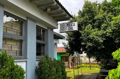 Após matar ex a facadas, mulher vai à polícia e confessa o crime em Igrejinha<!-- NICAID(16057032) -->