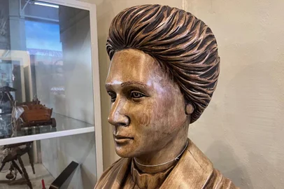 Busto de Jacobina Mentz Maurer no Museu Histórico Visconde de São Leopoldo<!-- NICAID(15747736) -->